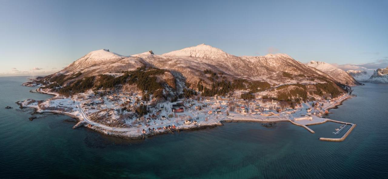 Skagi Bed & Lodge Skaland Exteriér fotografie