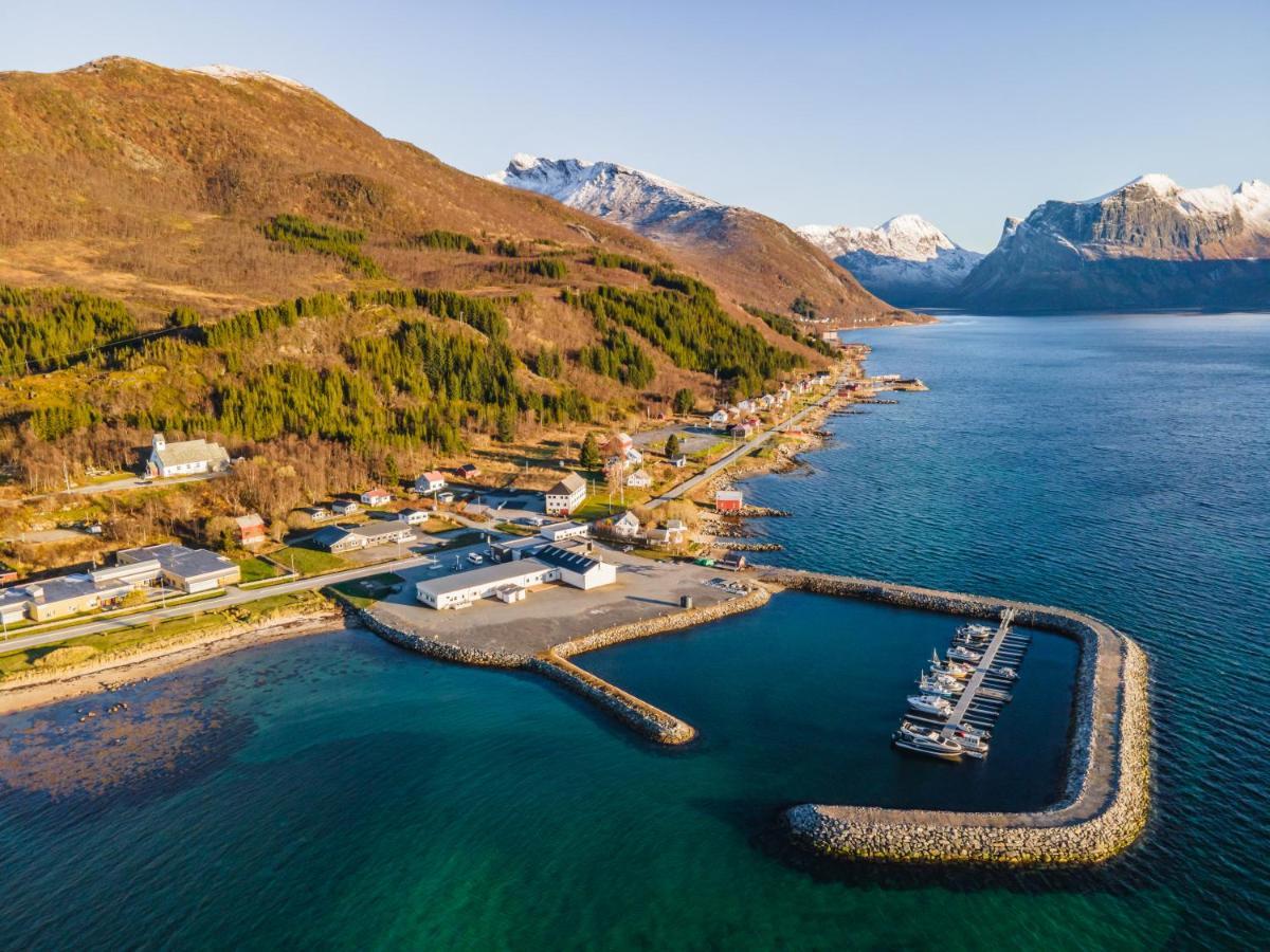 Skagi Bed & Lodge Skaland Exteriér fotografie