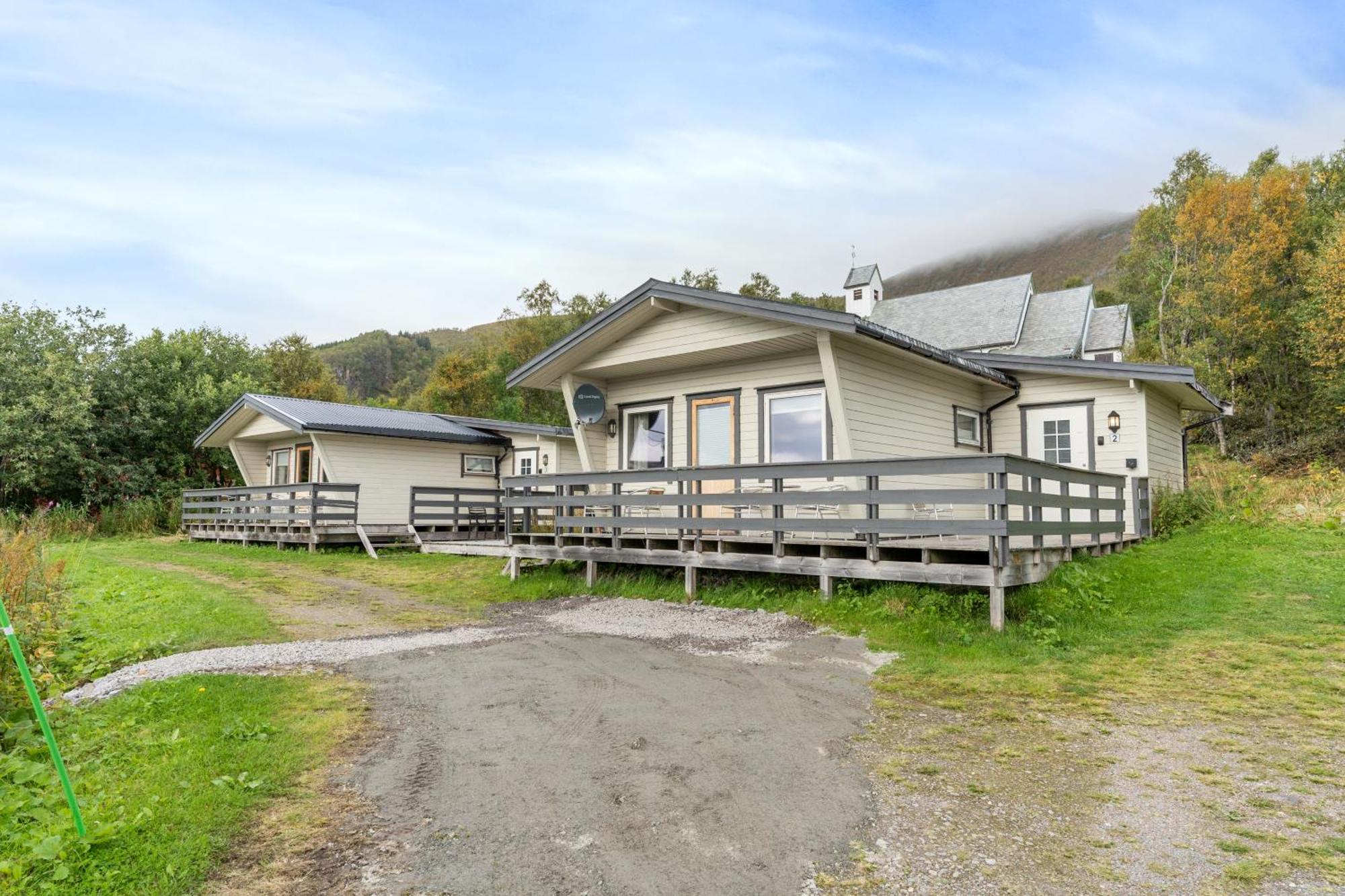 Skagi Bed & Lodge Skaland Exteriér fotografie